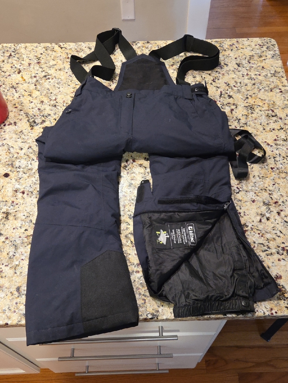 Killtec Snow Bib Pants with Adjustable Suspenders Navy Blue.  Size 6.